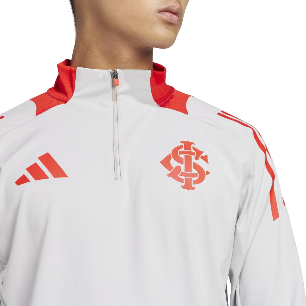 JE4183_6_APPAREL_On Model_Detail View 1_white